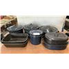 Image 1 : Assorted Enamelware: 2 Roasters, 2 Stock Pots, 2 Canning Pots, 2 Baking Pans