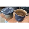 Image 3 : Assorted Enamelware: 2 Roasters, 2 Stock Pots, 2 Canning Pots, 2 Baking Pans