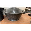 Image 5 : Assorted Enamelware: 2 Roasters, 2 Stock Pots, 2 Canning Pots, 2 Baking Pans