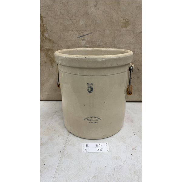 Medalta Potteries 5 Gallon Crock with Wood and Wire Handles, Redcliff, Alta. Canada
