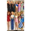 Image 3 : Barbie and Other Fashion Dolls: 20 Barbie Dolls