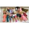 Image 1 : Barbie and Fashion Dolls, 20 Pieces Total, Including Clothes and Accessories