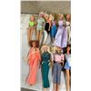 Image 4 : Barbie and Fashion Dolls, 20 Pieces Total, Including Clothes and Accessories