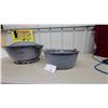 Image 4 : Vintage Grey Speckled Enamelware Lidded Pot and Utility Bucket