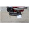 Image 5 : Vintage Toledo Mechanical Counter Scale with Silver Scoop, 500g Capacity