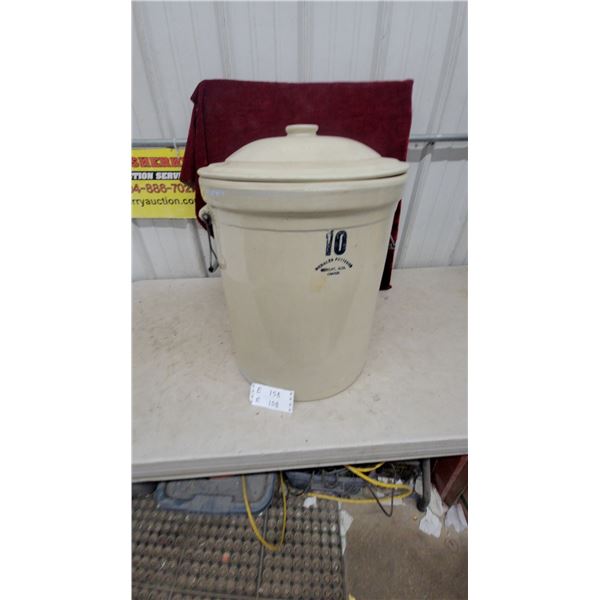 Medalta Potteries 10-Gallon Stoneware Crock With Domed Lid and Wire Handles, Redcliff, Alberta