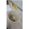 Image 5 : Medalta Potteries Ltd. 8-Gallon Imperial Stoneware Crock with Wire Bail Handles and Wood Grips