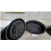 Image 5 : Granite Ware Black Speckle Enamel Cookware, Oval Roasters with Lids and cast Dutch Ovens