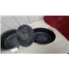 Image 7 : Granite Ware Black Speckle Enamel Cookware, Oval Roasters with Lids and cast Dutch Ovens
