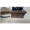 Image 2 : Antique Thomas A. Edison Standard Cylinder Phonograph with Black Horn and Oak Case