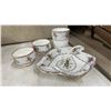 Image 11 : Royal Albert Petit Point 66-Piece China Set
