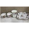 Image 2 : Royal Albert Petit Point 66-Piece China Set