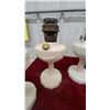 Image 7 : 4 Antique Kerosene Oil Lamps: Milk Glass and Pressed Clear Glass
