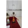 Image 5 : Three Antique Oil Lamps: Yellow-Green Patterned, Frosted Glass, and Clear With Painted Pedestals
