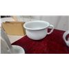 Image 2 : Antique White Ceramic Wash Pitchers with Basins and Chamber Pots