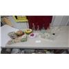 Image 1 : Vintage Collectible Tins Including Carol Ring, Old English Inn, Poinsettia and More With Glass Bott