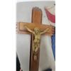 Image 3 : Commemorative Union Jack Flag, Wooden Crucifix, Royal Visit Souvenir and pope Coin