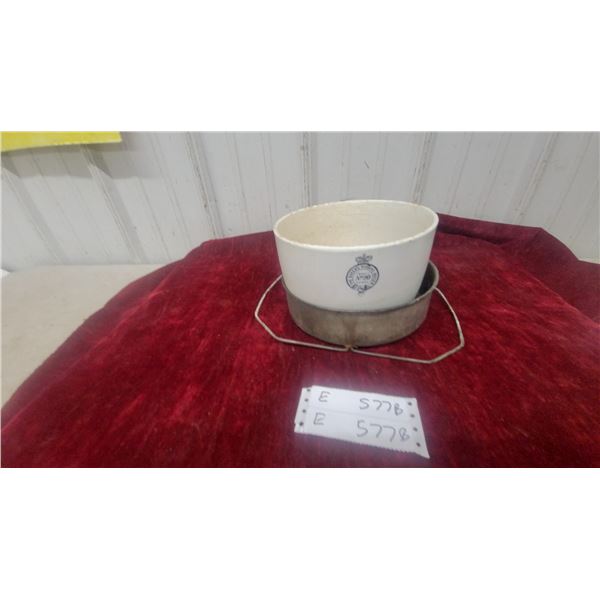 The Queen's Own Royal No. 1 pudding boiler Antique Enamelware Bucket with Wire Bail Handle