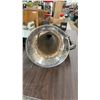 Image 11 : Vintage Tuna in Trunk with Brass Hardware