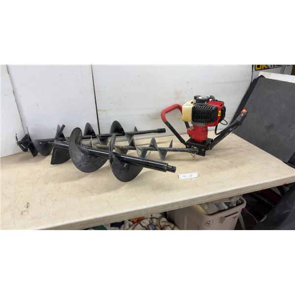 2-Cycle Gas Auger with 3 Augers, 8” for Ice, 6” and 10” for Earth, 40:1 Mix