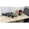 Image 1 : 2-Cycle Gas Auger with 3 Augers, 8” for Ice, 6” and 10” for Earth, 40:1 Mix