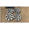 Image 15 : Set of 4 Michelin Winter Tires on Rims with Hub Caps, 205/55R16 on 5 × 114.3mm Steel Rims, centre