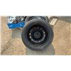 Image 7 : Set of 4 Michelin Winter Tires on Rims with Hub Caps, 205/55R16 on 5 × 114.3mm Steel Rims, centre
