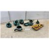 Image 1 : Blue Mountain-Style Pottery Swan Planters, Serving Dishes, and Pitcher