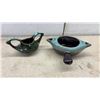 Image 6 : Blue Mountain-Style Pottery Swan Planters, Serving Dishes, and Pitcher