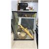 Image 8 : Exo Terra Terrarium, with Screen Top, Wood Branch, Skull, and Water Dishes, 24 × 18 × 18”