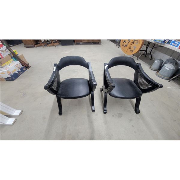 2x Vintage regency barrel style chairs