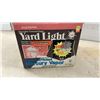 Image 10 : Electripak Yard Light Mercury Vapor LC175M, Philips Bulb, Solar Light, and Metal Lantern