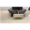 Image 6 : Keymar Sundowner KM-80 Portable Kerosene Heater, Box, and Base Plate