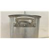 Image 6 : Turkey Fryer Pot with Lid; 10-15lb and 10-18lb Oil Level Markings