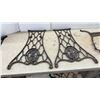 Image 6 : Antique Singer Manufacturing Company Cast Iron Treadle Sewing Machine Stand Legs and Cross-Brace