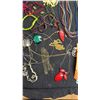Image 5 : Assorted Costume Jewelry Lot: Necklaces, Bracelets, Beaded necklaces