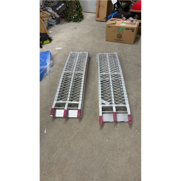 Pair of Prime Automotive Accessories 040-7204-8 Aluminum Loading Ramps, 750 lb. Capacity, 85 × 12”