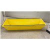 Image 5 : Assorted Drywall and Tiling Tools: 3/4 Box Prism Grout, Trowels and Drywall Compound