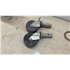 Image 2 : 4 Scaffolding Caster Wheels with Brakes and 1 Metal Washer
