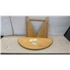 Image 1 : Wall-Mount Drop-Leaf Table and Folding Support Brackets