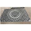 Image 4 : Two Black and White Mandala Pattern Outdoor Rugs, 5 × 7 Ft