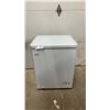 Image 1 : Danby Chest Freezer with Wire Basket and Power Cord 25 × 21 × 33