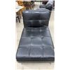 Image 3 : Black Tufted Faux Leather Chaise Lounge and Ottoman 74 × 38 × 19