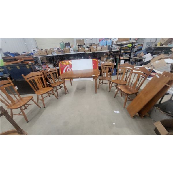 Wooden Dining Table with 6 Windsor-Style Chairs and 2 Leaves