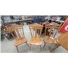 Image 6 : Wooden Dining Table with 6 Windsor-Style Chairs and 2 Leaves