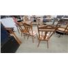 Image 8 : Wooden Dining Table with 6 Windsor-Style Chairs and 2 Leaves