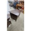 Image 5 : Pair of Dark Brown Wooden Four-Drawer Nightstands with Round Knobs