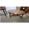 Image 8 : Pair of Round Wooden Accent Tables with Turned Legs and X-Stretcher Base