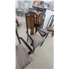 Image 4 : Set of 8 Dining Chairs with Upholstered Seats and Carved Backs