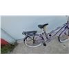 Image 6 : Infinity Lahaina Women's Cruiser Bicycle with Whitewall Tires, Fenders, and Rear Cargo Rack 26”
